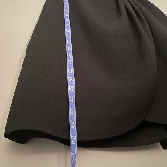 Size 12 100% polyester black skirt with sweeping front detail - Picture 2 of 6